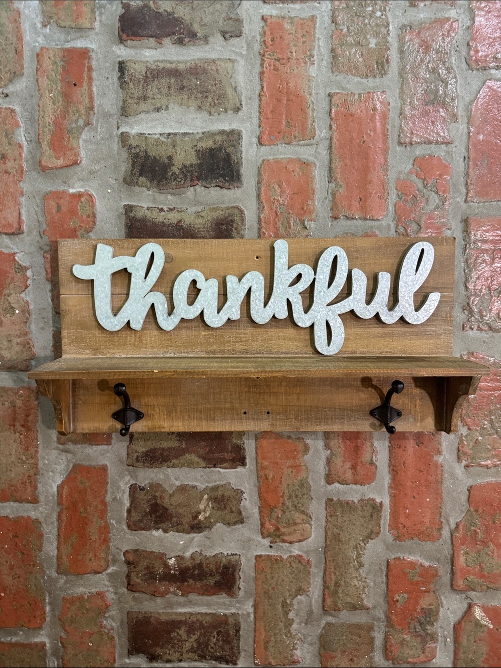 Thankful Wooden Wall Sign/Shelf with Hooks